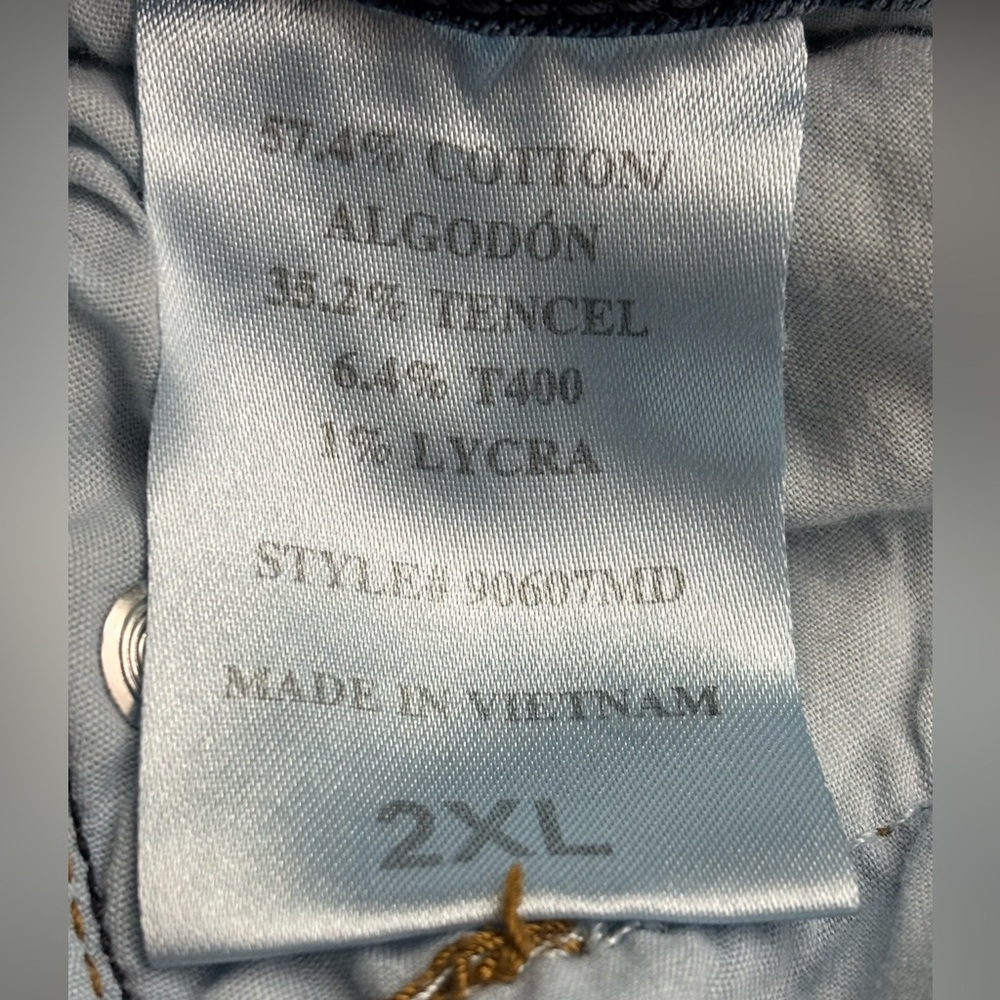Eunina Destructed Blue Jeans - Picture 4 of 5